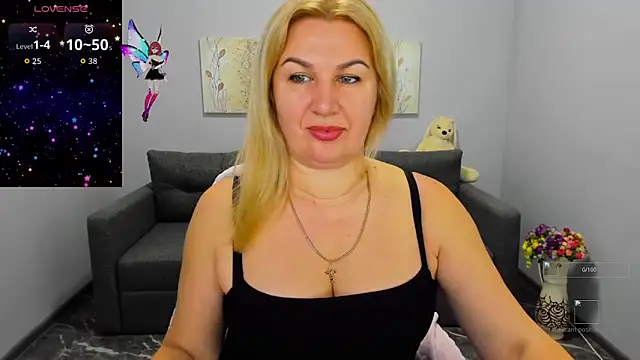 Lili Crossi online show from November 20, 2025, 6:58 am