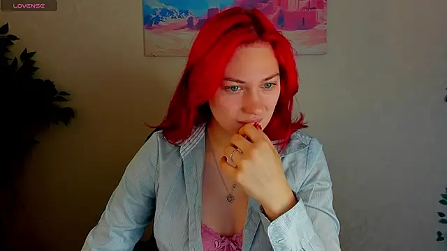 Snapshot of Miss_you_kiss chatting on April 11, 2026, 5:37 am Miss you kiss online show from April 11, 2026, 5:37 am