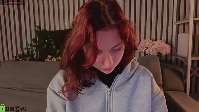 Snapshot of Miss_you_kiss chatting on May 9, 2026, 12:47 am Miss you kiss online show from May 9, 2026, 12:47 am