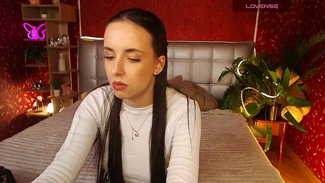 Snapshot of AuroraAksnesss chatting on March 1, 2025, 6:00 pm AuroraAksnesss online show from March 1, 2025, 6:00 pm