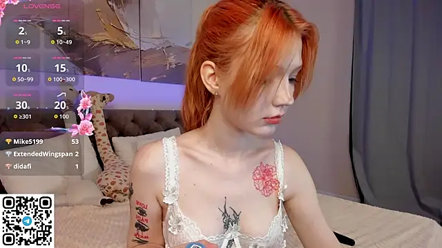 Snapshot of Linablueeyed chatting on July 20, 2026, 10:39 am Linablueeyed online show from July 20, 2026, 10:39 am