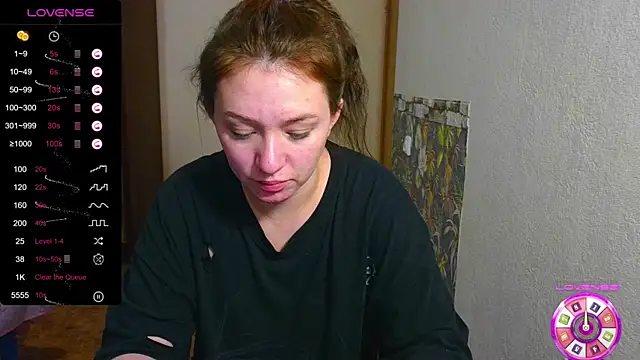 Snapshot of Chloe_strip chatting on October 12, 2025, 12:06 pm Chloe strip online show from October 12, 2025, 12:06 pm