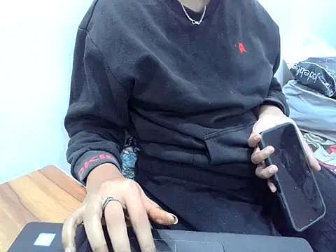 Snapshot of DOLL_CUTY chatting on November 11, 2025, 4:24 pm DOLL CUTY online show from November 11, 2025, 4:24 pm