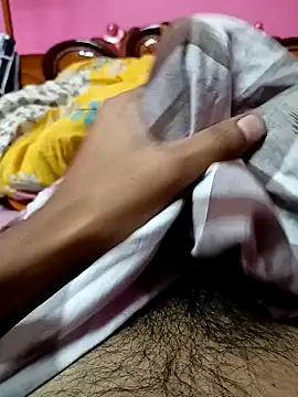 Snapshot of riyajfuckboy chatting on December 15, 2024, 7:31 pm riyajfuckboy online show from December 15, 2024, 7:31 pm