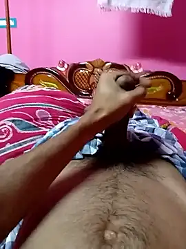 Snapshot of riyajfuckboy chatting on February 11, 2025, 5:29 pm riyajfuckboy online show from February 11, 2025, 5:29 pm