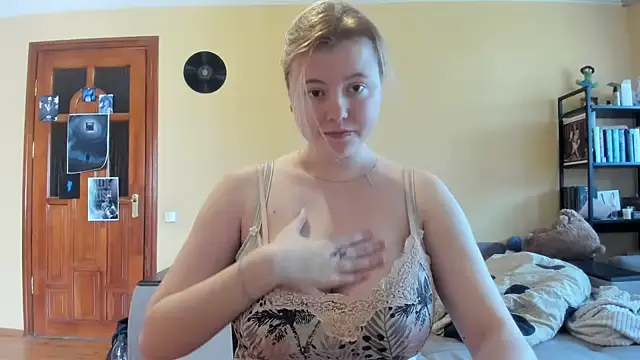 LillyDepp online show from March 20, 2026, 11:33 am