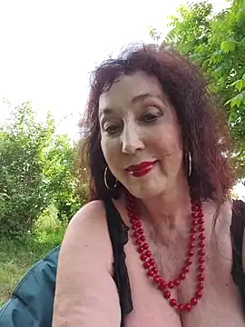 Snapshot of GypsyEsmeralda chatting on June 12, 2026, 12:36 pm GypsyEsmeralda online show from June 12, 2026, 12:36 pm