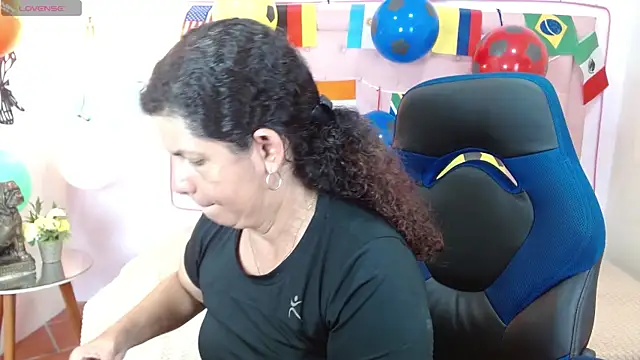 Snapshot of sila_bolum chatting on June 18, 2026, 6:46 pm sila bolum online show from June 18, 2026, 6:46 pm