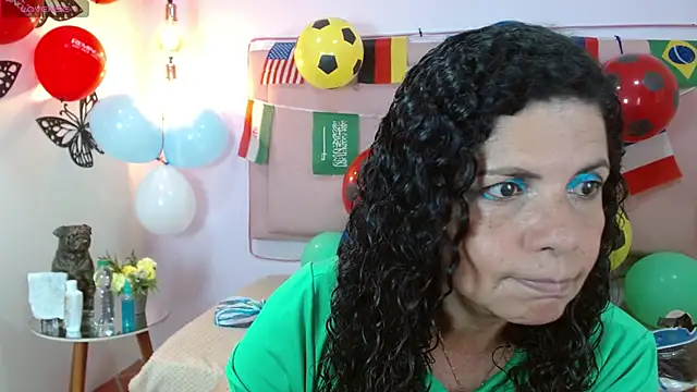 Snapshot of sila_bolum chatting on June 17, 2026, 7:13 pm sila bolum online show from June 17, 2026, 7:13 pm