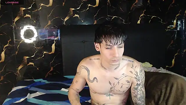 Snapshot of Apolo_Hidalgo01 chatting on June 6, 2026, 10:04 pm Apolo Hidalgo01 online show from June 6, 2026, 10:04 pm