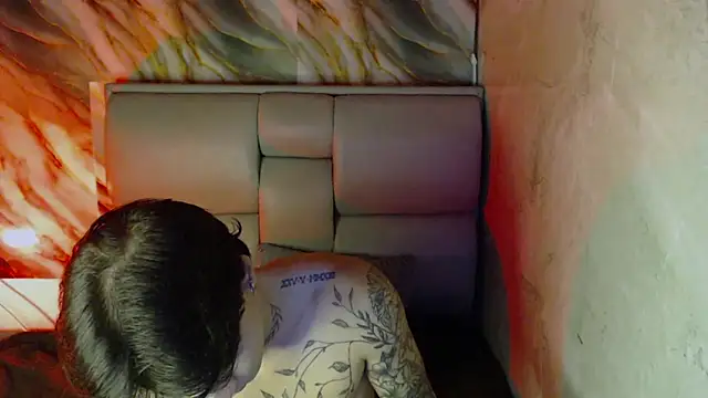 Snapshot of Apolo_Hidalgo01 chatting on September 30, 2025, 6:47 pm Apolo Hidalgo01 online show from September 30, 2025, 6:47 pm