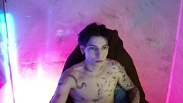 Snapshot of Apolo_Hidalgo01 chatting on September 11, 2025, 6:52 pm Apolo Hidalgo01 online show from September 11, 2025, 6:52 pm