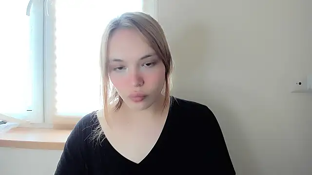 fem to online show from February 14, 2025, 9:34 am