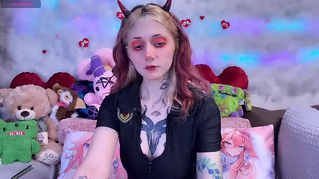  Devill Baby online show from April 29, 2026, 6:03 pm