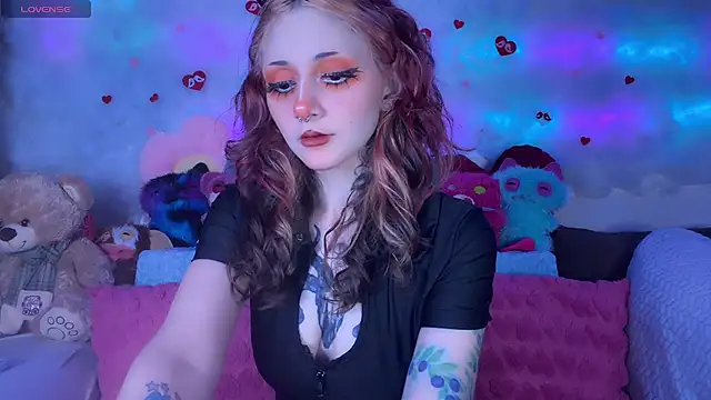 Snapshot of _Devill_Baby chatting on March 6, 2026, 7:53 pm Devill Baby online show from March 6, 2026, 7:53 pm