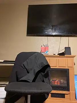 prettyrichie online show from February 20, 2026, 10:06 am