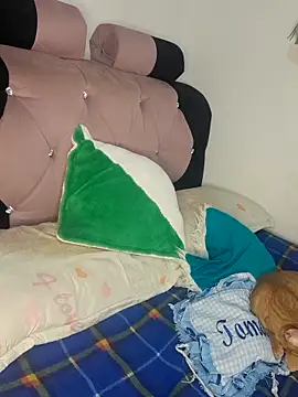 Pussycat 9999 online show from December 18, 2025, 5:28 pm