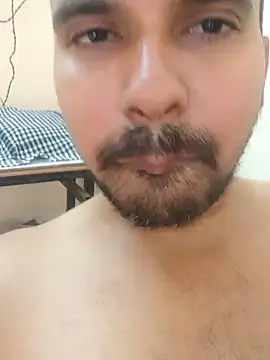 Hotrayyy online show from December 28, 2024, 3:37 am