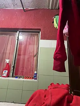 Anily Lovely online show from February 16, 2026, 11:02 pm