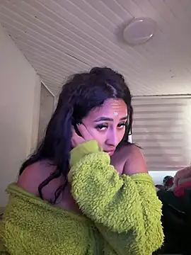 Snapshot of Anily_Lovely chatting on June 23, 2026, 8:40 pm Anily Lovely online show from June 23, 2026, 8:40 pm