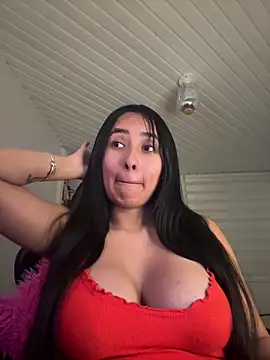 Anily Lovely online show from October 29, 2025, 10:31 pm