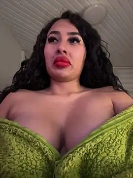 Snapshot of Anily_Lovely chatting on June 13, 2026, 12:41 am Anily Lovely online show from June 13, 2026, 12:41 am