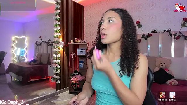 Daphnne tay online show from March 11, 2026, 3:22 am