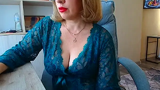 Brionia online show from July 15, 2026, 5:25 am