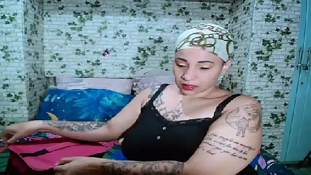 Indian candyXX online show from May 11, 2026, 4:48 pm
