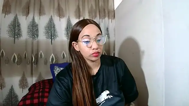 Snapshot of Indian_candyXX chatting on October 7, 2025, 4:30 pm Indian candyXX online show from October 7, 2025, 4:30 pm