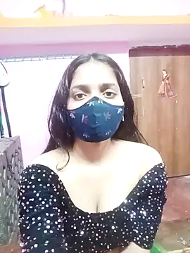 Cute-Simmi online show from January 3, 2025, 1:35 pm