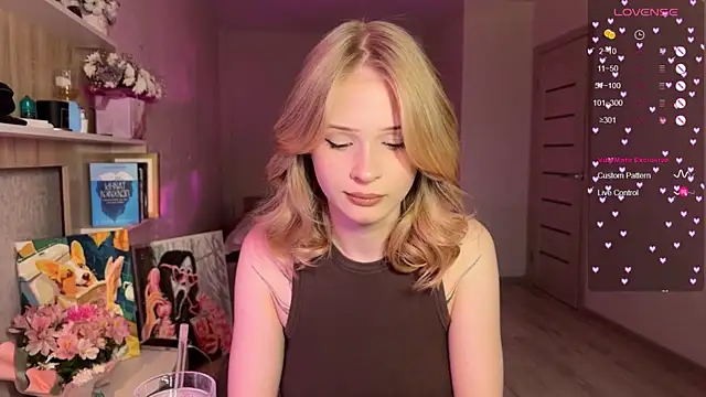 Snapshot of lisa_barbie chatting on November 30, 2025, 11:11 am lisa barbie online show from November 30, 2025, 11:11 am