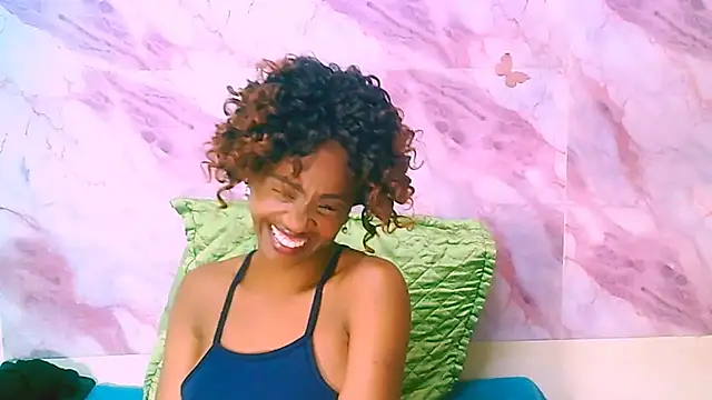 EbonyCreamy69 online show from March 4, 2026, 6:21 am