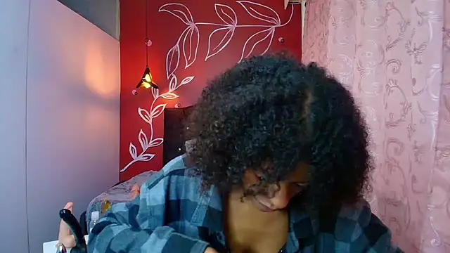 Zia Green online show from February 26, 2025, 3:21 pm