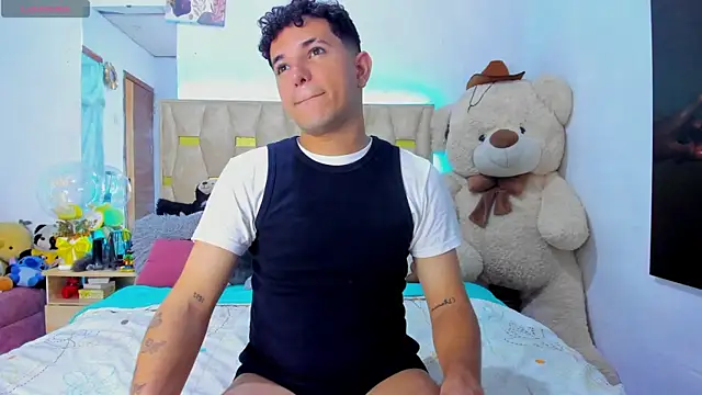 patrick sanzz online show from May 3, 2026, 2:38 am