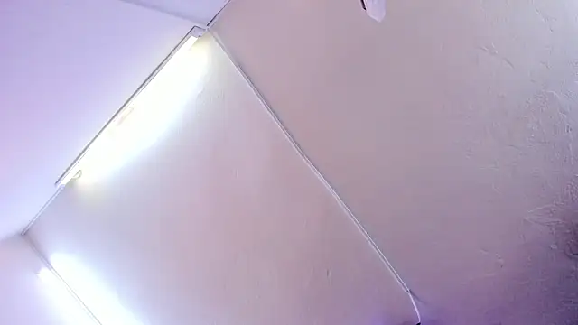 Snapshot of Amy_Kiitty_ chatting on October 15, 2025, 12:35 pm Amy Kiitty online show from October 15, 2025, 12:35 pm