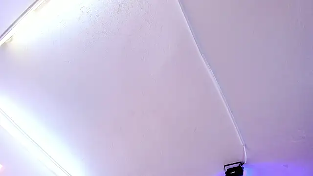 Snapshot of Amy_Kiitty_ chatting on November 23, 2025, 12:26 pm Amy Kiitty online show from November 23, 2025, 12:26 pm