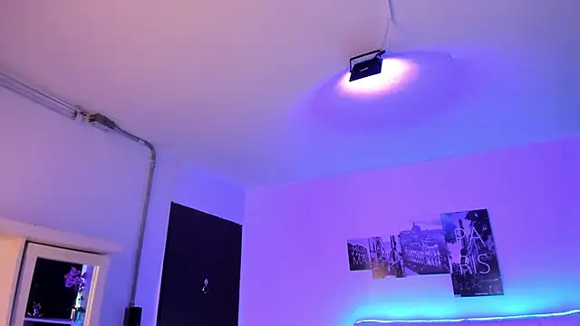 Snapshot of Amy_Kiitty_ chatting on November 15, 2025, 12:42 pm Amy Kiitty online show from November 15, 2025, 12:42 pm