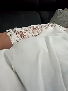 Snapshot of modenq chatting on March 14, 2026, 8:37 pm modenq online show from March 14, 2026, 8:37 pm