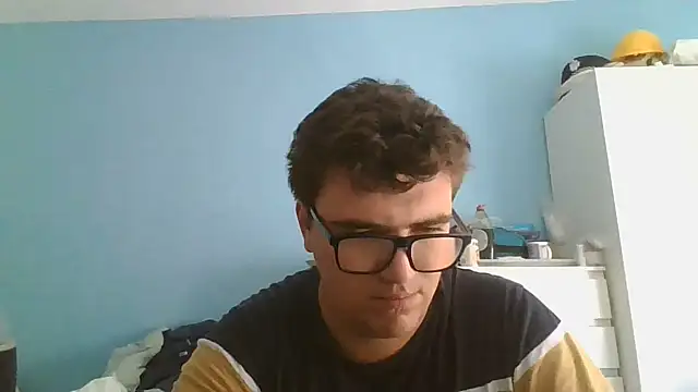 Snapshot of sorolla12 chatting on September 27, 2025, 12:11 pm sorolla12 online show from September 27, 2025, 12:11 pm