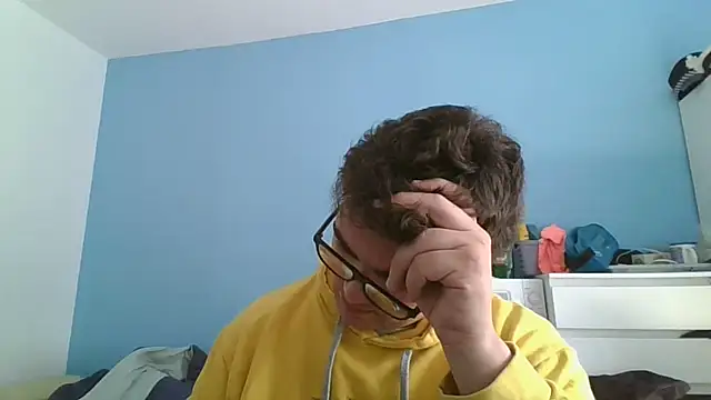 Snapshot of sorolla12 chatting on February 7, 2026, 1:30 pm sorolla12 online show from February 7, 2026, 1:30 pm