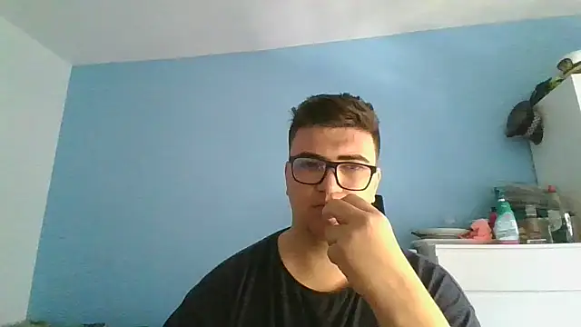 sorolla12 online show from May 18, 2026, 1:05 pm