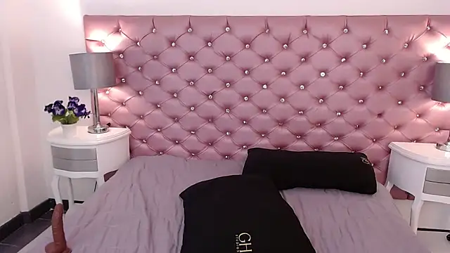 Aleja gh1 online show from February 14, 2025, 10:36 pm