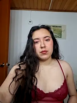 Snapshot of Emi_chik chatting on March 13, 2026, 11:26 am Emi chik online show from March 13, 2026, 11:26 am