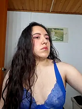 Snapshot of Emi_chik chatting on March 6, 2026, 11:38 am Emi chik online show from March 6, 2026, 11:38 am