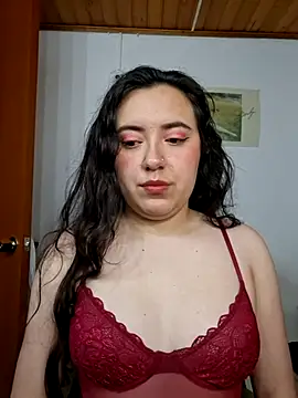 Snapshot of Emi_chik chatting on February 20, 2026, 10:50 am Emi chik online show from February 20, 2026, 10:50 am