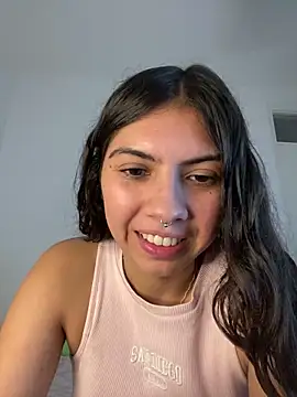 Snapshot of Argentiiniita chatting on December 4, 2024, 12:02 am Argentiiniita online show from December 4, 2024, 12:02 am