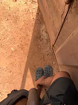 Snapshot of Black_mamba_madingo chatting on February 27, 2025, 10:01 am Black mamba madingo online show from February 27, 2025, 10:01 am