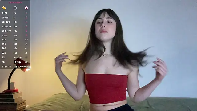 Snapshot of Angelene503 chatting on April 4, 2026, 8:26 pm Angelene503 online show from April 4, 2026, 8:26 pm