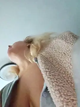 MariaRichi  online show from January 13, 2026, 7:45 am